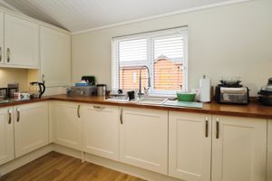 HOMESTEAD LAKE- click for photo gallery